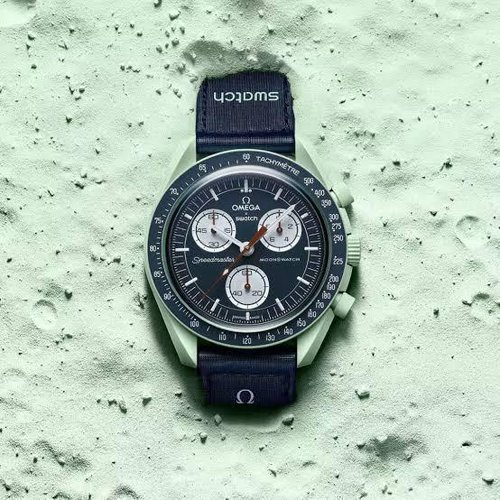 OMEGA X SWATCH MISSION ON THE EARTH